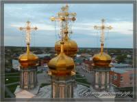 Купола Свято-Троицкого собора
